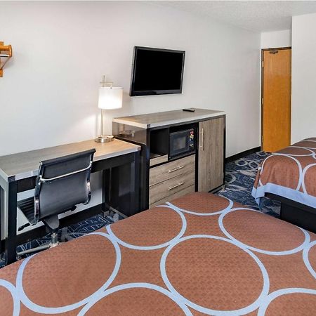 Super 8 By Wyndham Johnstown/Gloversville מראה חיצוני תמונה