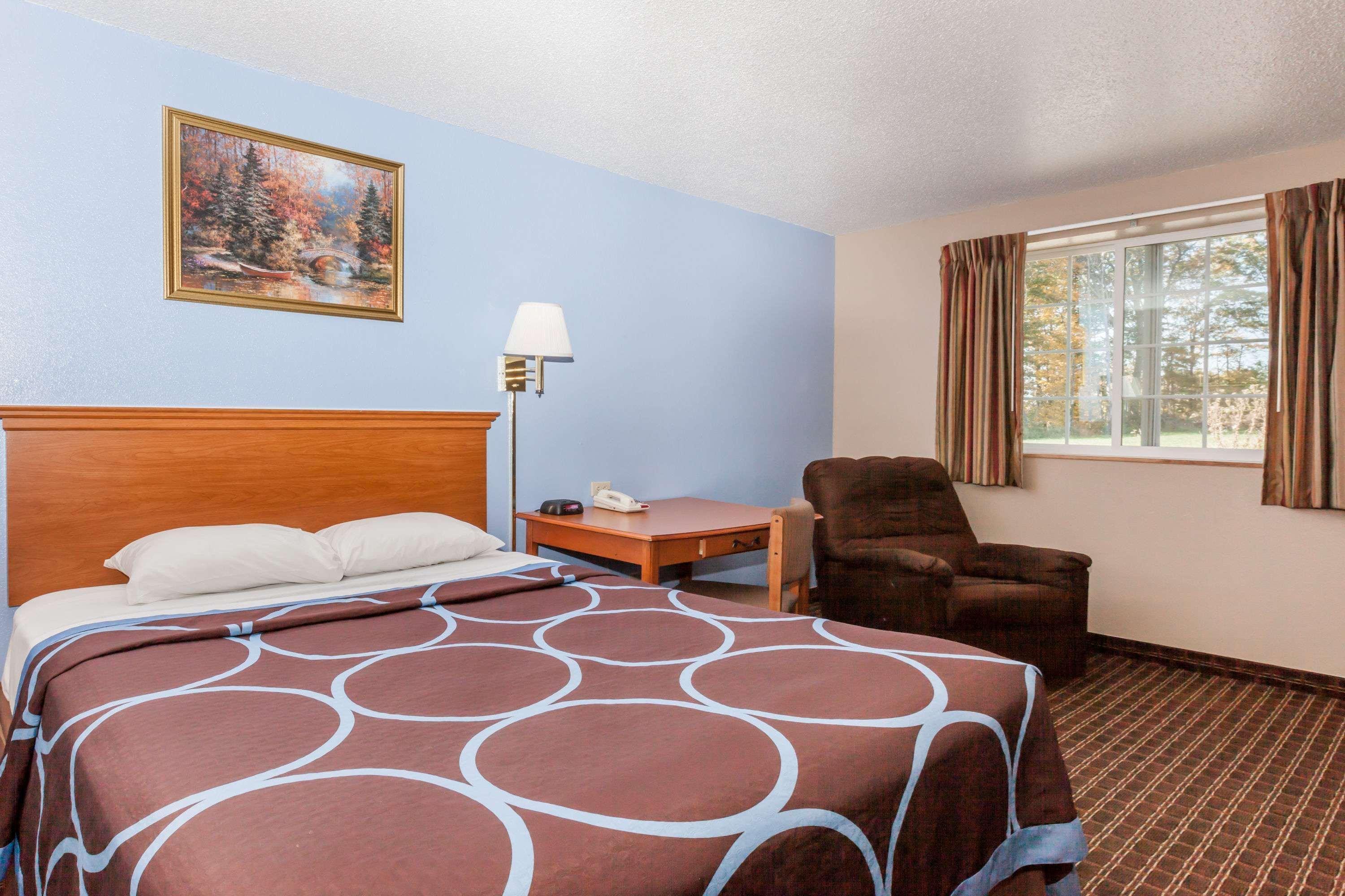 Super 8 By Wyndham Johnstown/Gloversville מראה חיצוני תמונה