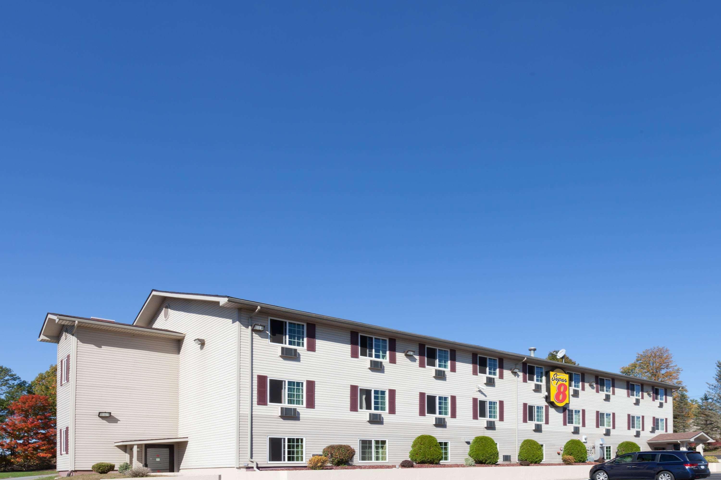 Super 8 By Wyndham Johnstown/Gloversville מראה חיצוני תמונה
