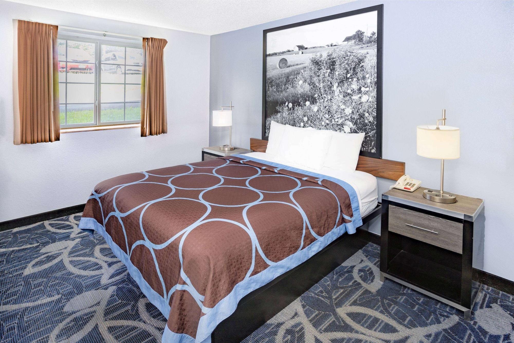 Super 8 By Wyndham Johnstown/Gloversville מראה חיצוני תמונה